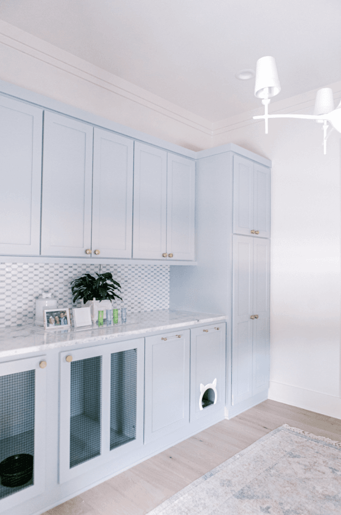 cabinets with built-in cat litter box and cage