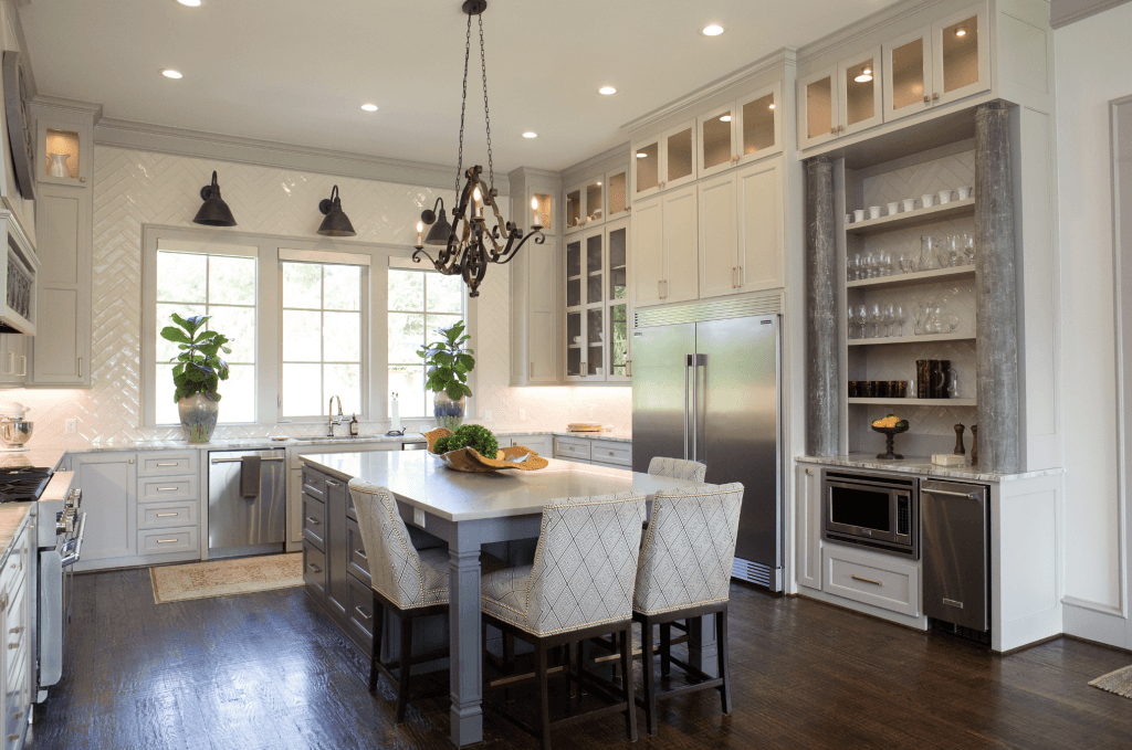 rustic farm house kitchen cabinetry